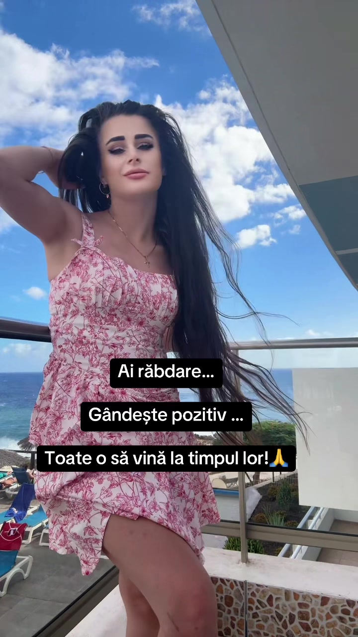 @Dorina HAPPY 🤪