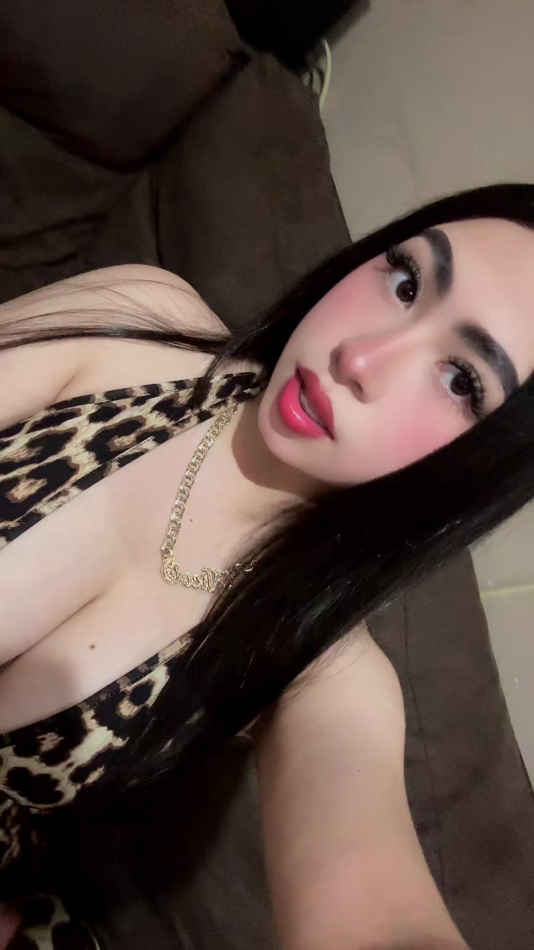 @𝓝★