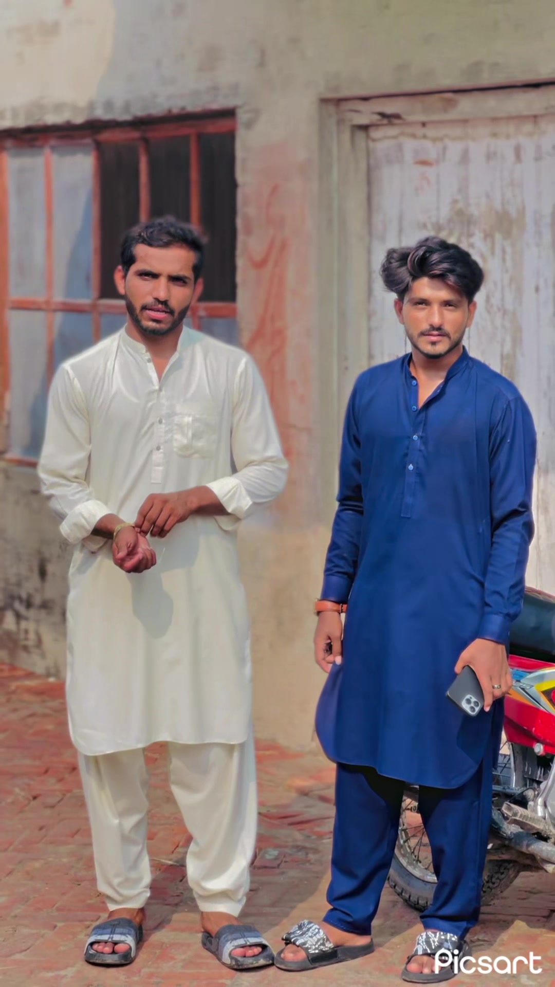 @Tahir007