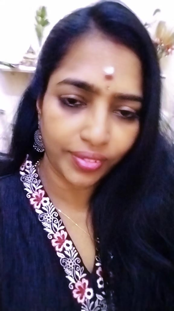 @💃കാത്തു കുറുമ്പി💃