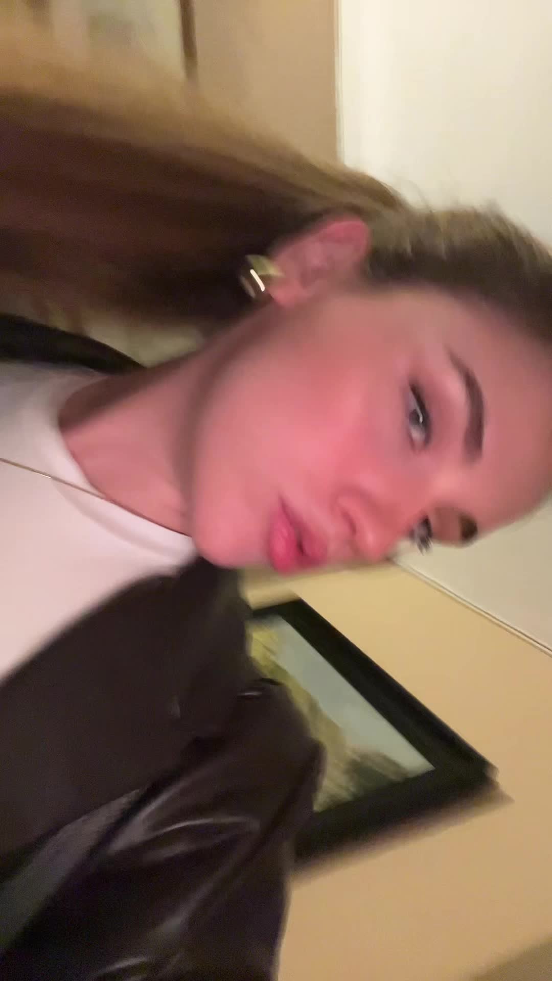 @helena