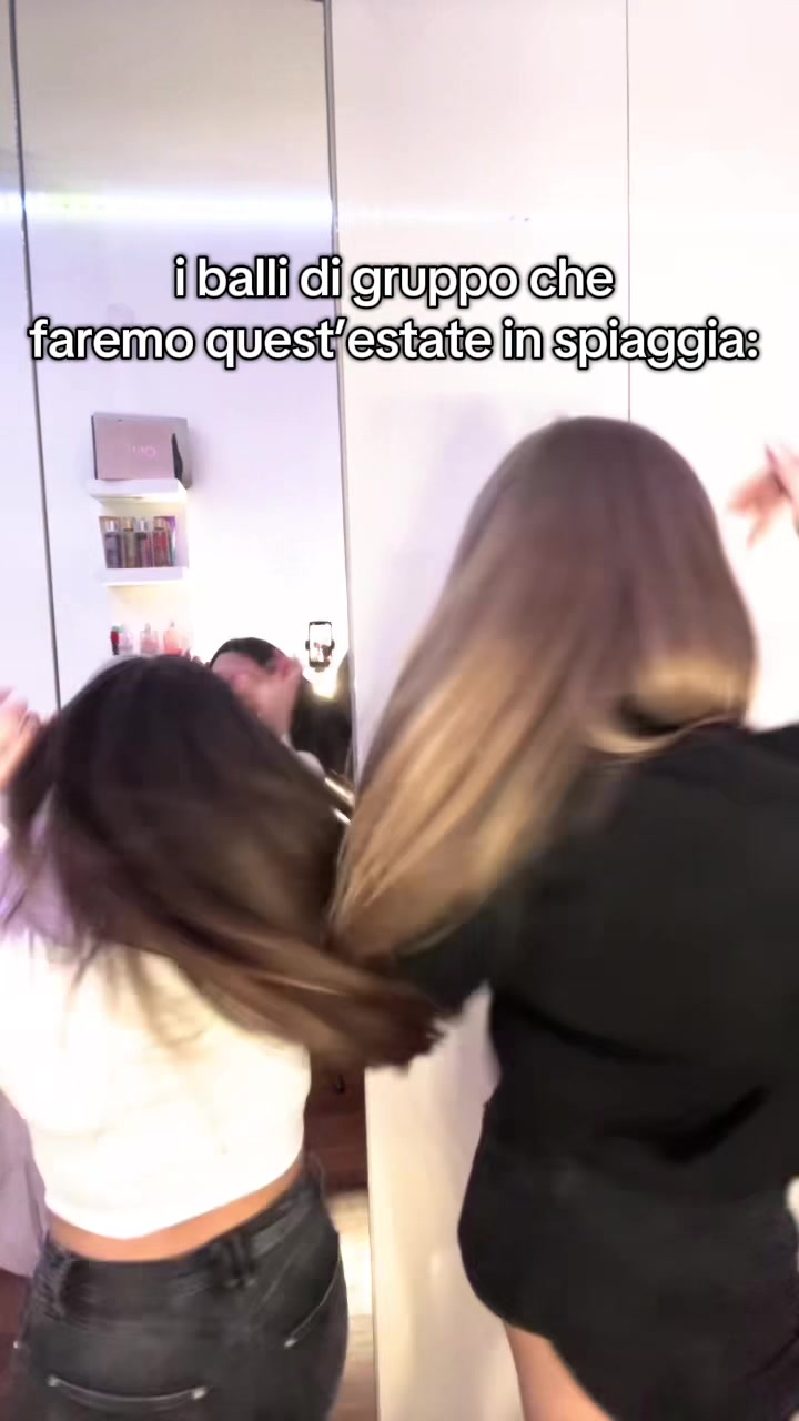 @👸🏼👸🏻