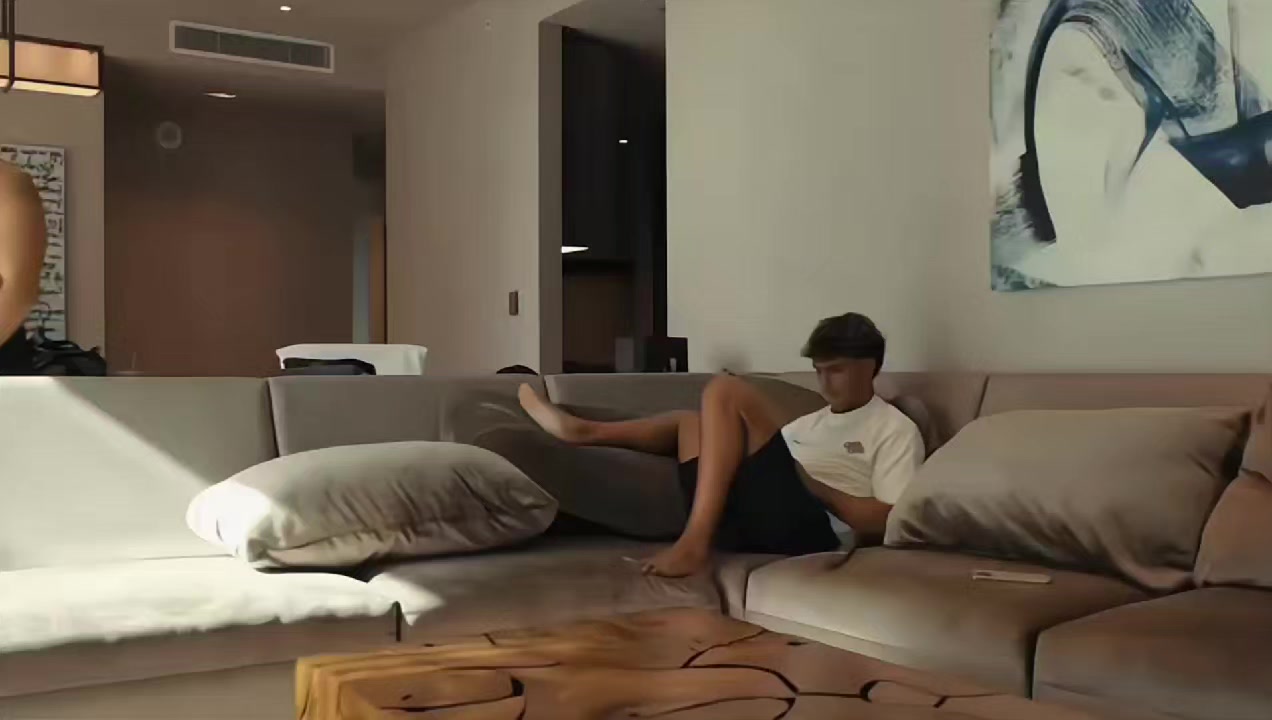 @𝑺𝒂𝒍𝒎𝒂𝒏 💛
