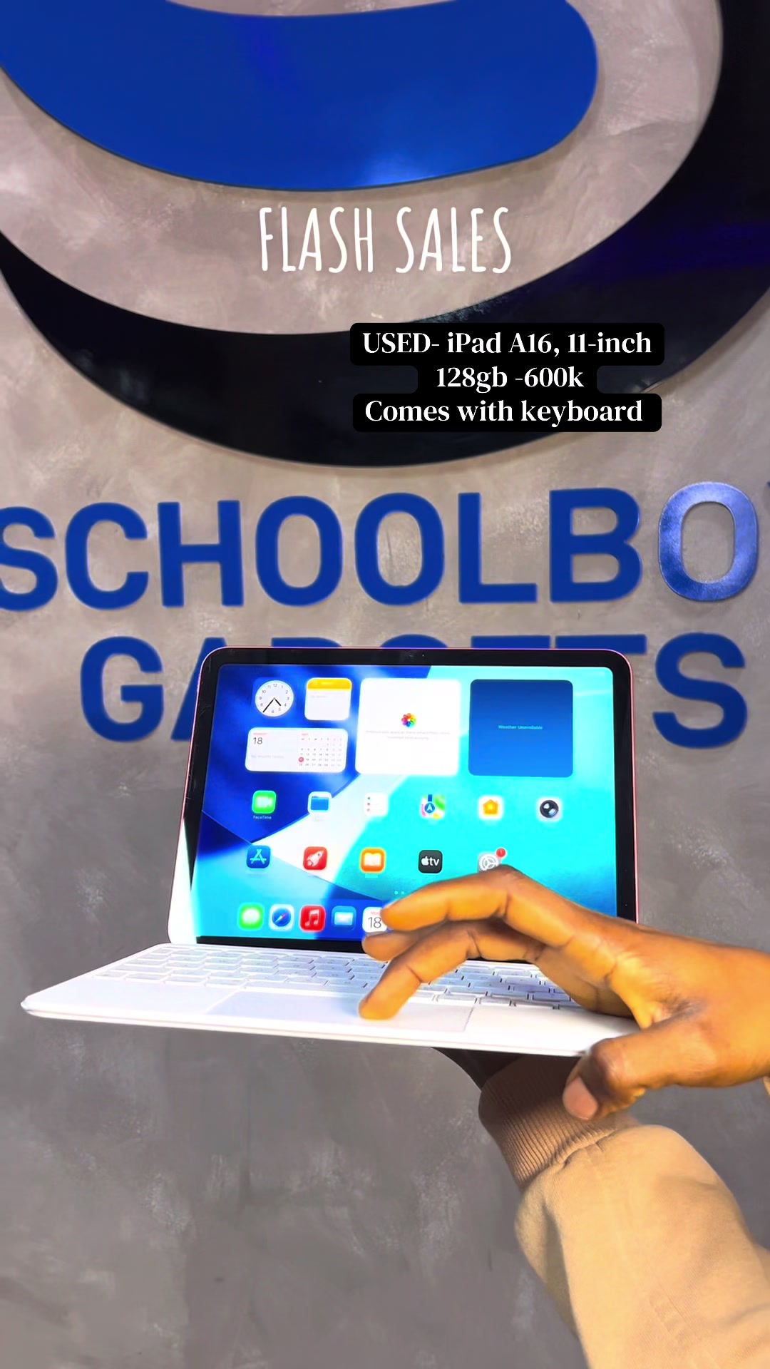 @SCHOOLBOY GADGETS