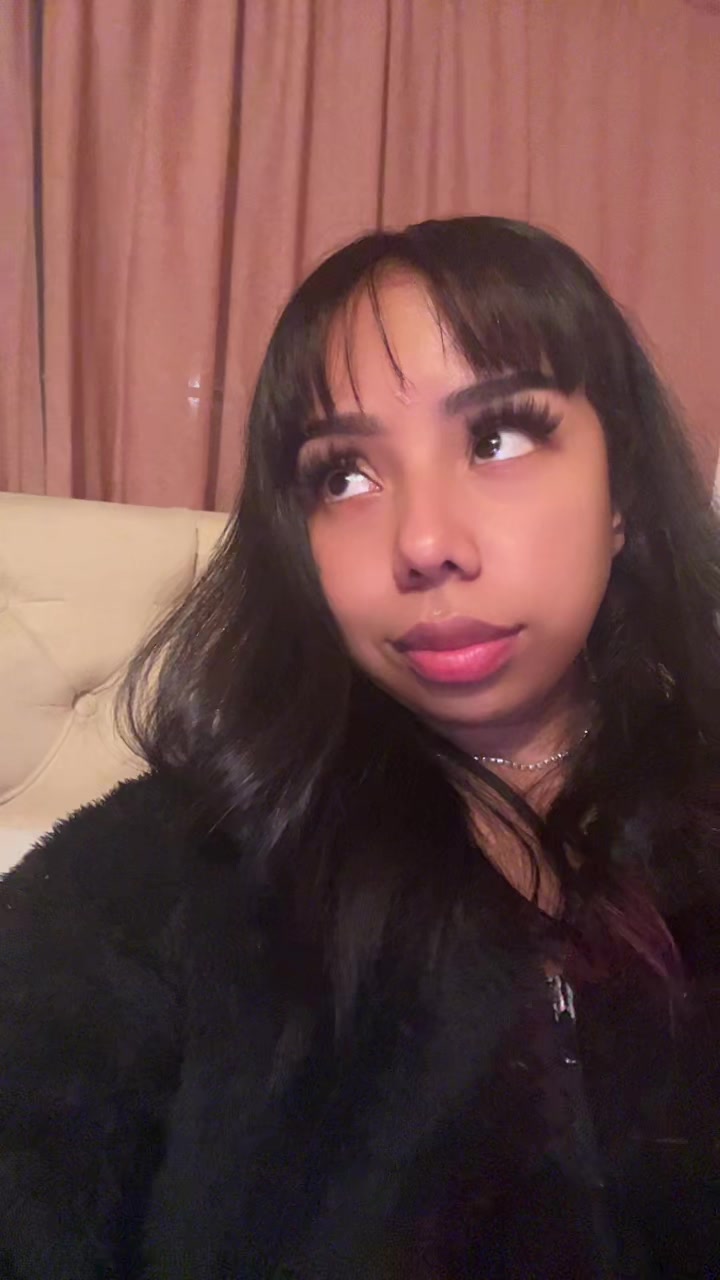 @Valentina👑