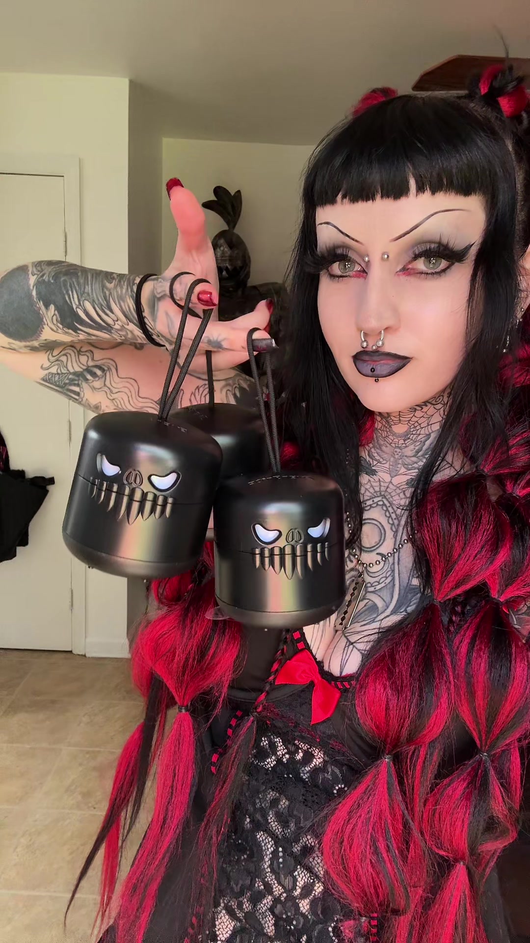 @☠︎︎HORRORHAILEY☠︎︎