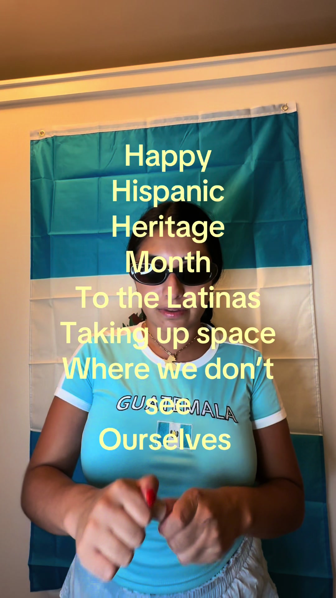 @Johanna | Latina Storyteller