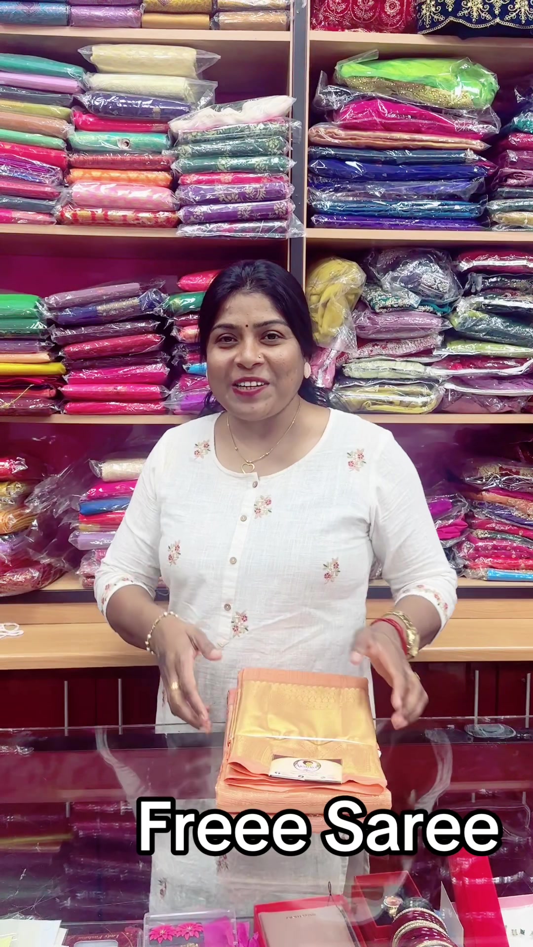 @Akshaya Beauty&Sarees
