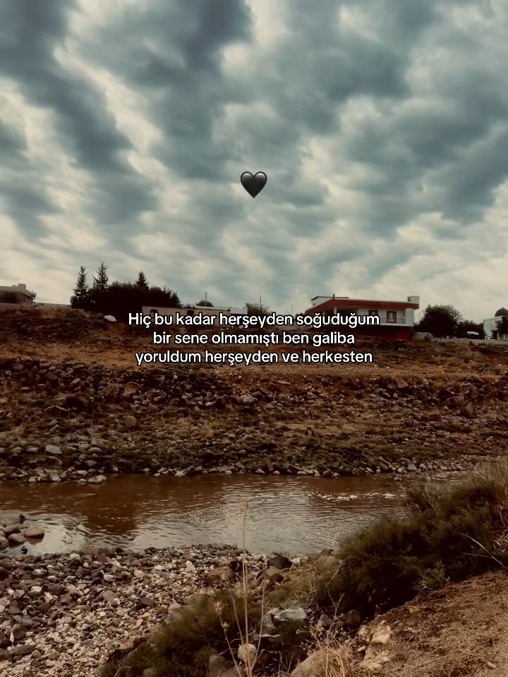 @Śkandâl