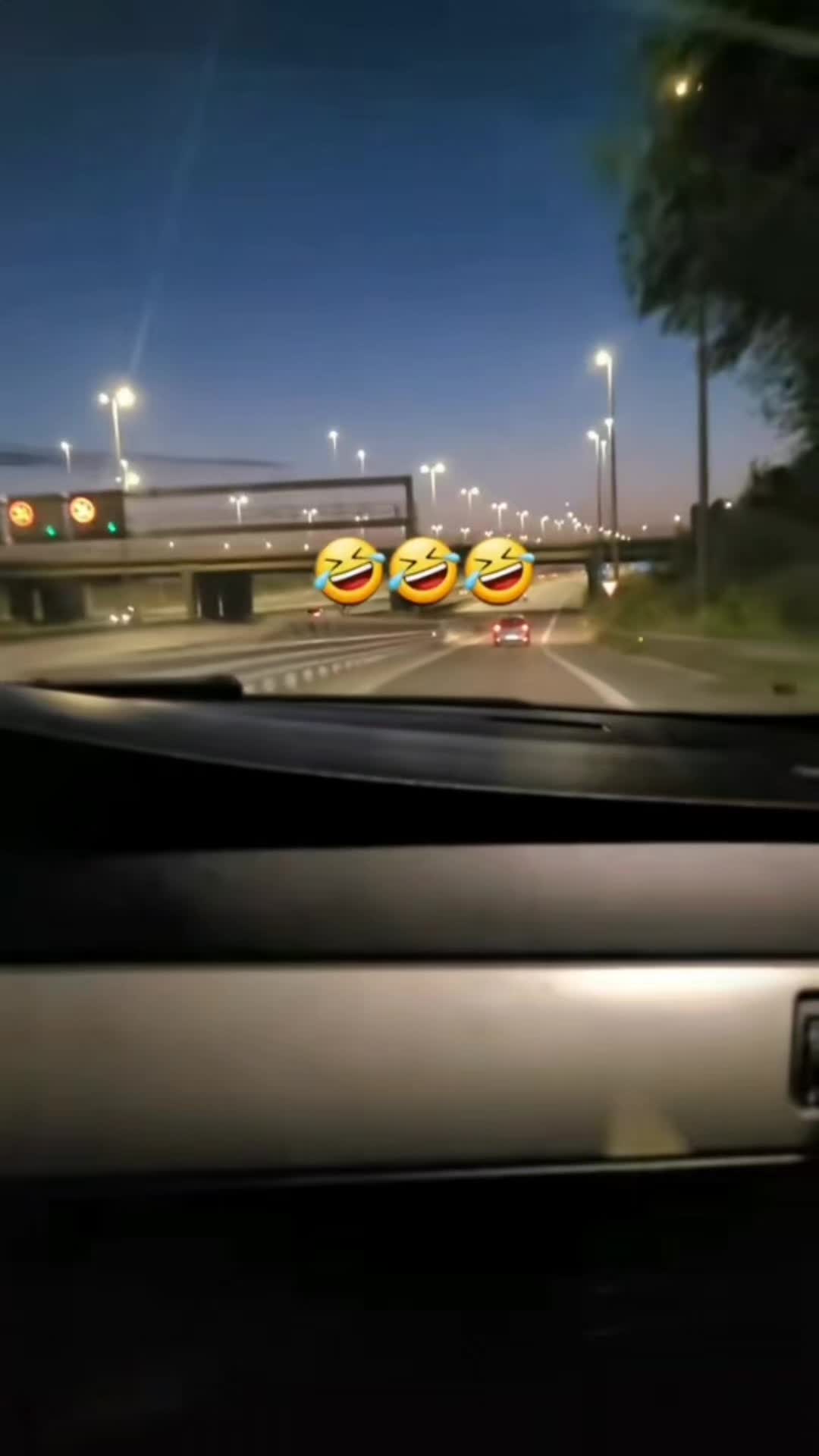 @o țigancă blondă