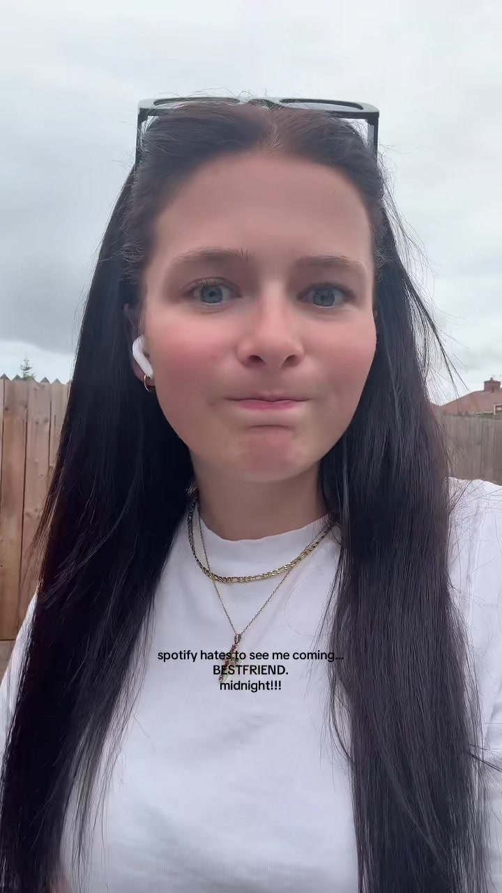 @mads✨(Sofia&rsquo;s Version)