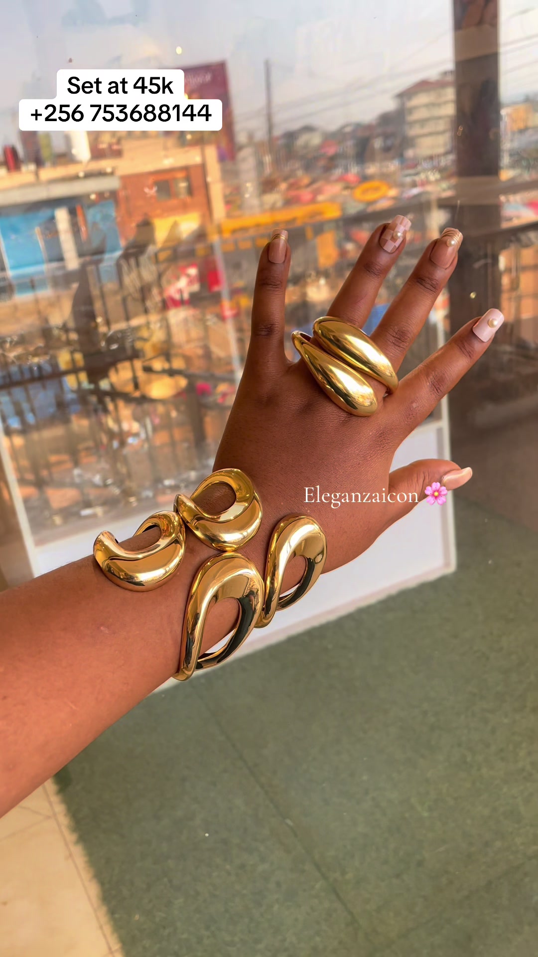 @ELEGANZAicon-jewelry/bag/heels