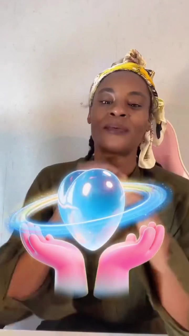 @Naomi | Travel | Wellness