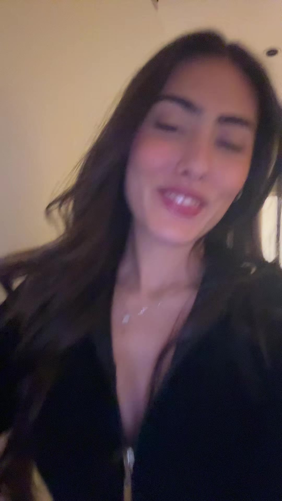 @LV