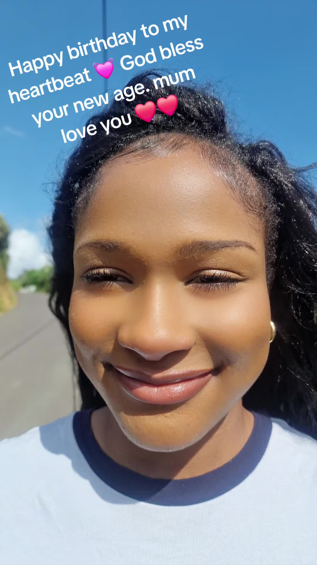 @Ayi❤️💕💫