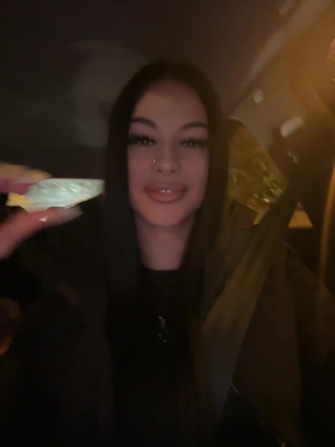 @loryyy