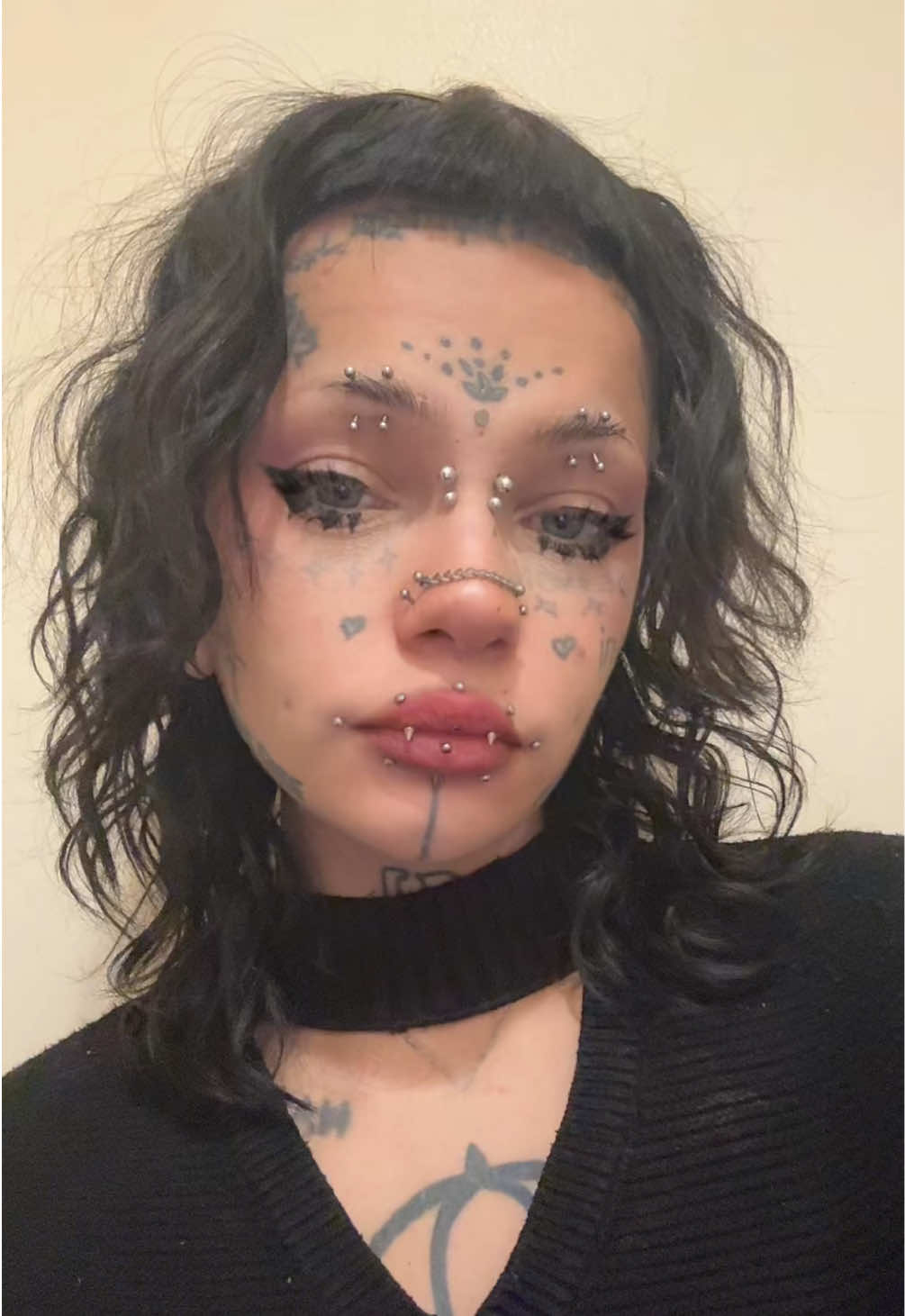 @✧𝐢𝐧𝐭𝐞𝐫𝐧𝐞𝐭 𝐚𝐥𝐢𝐞𝐧✧