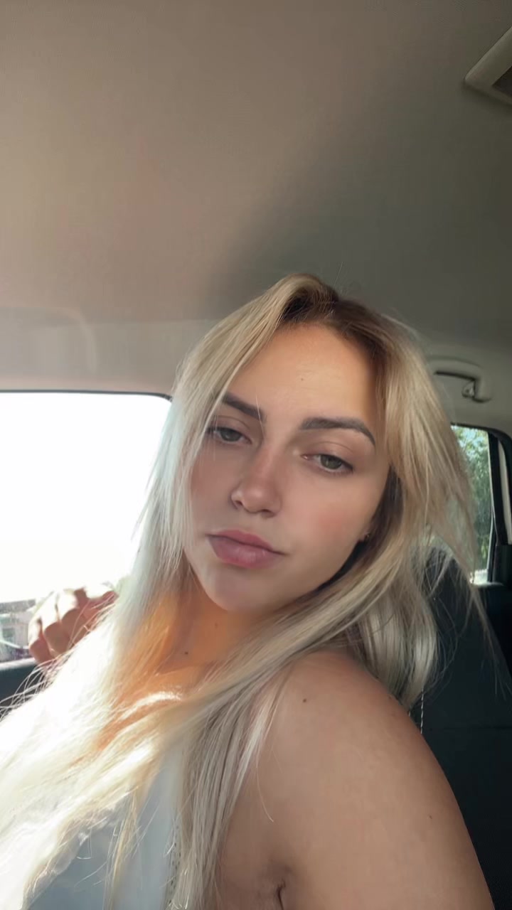 @🦋