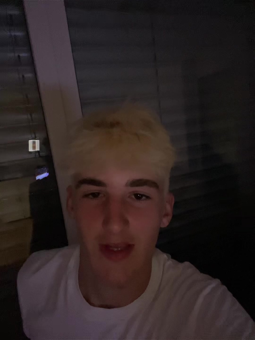 @F A L K O