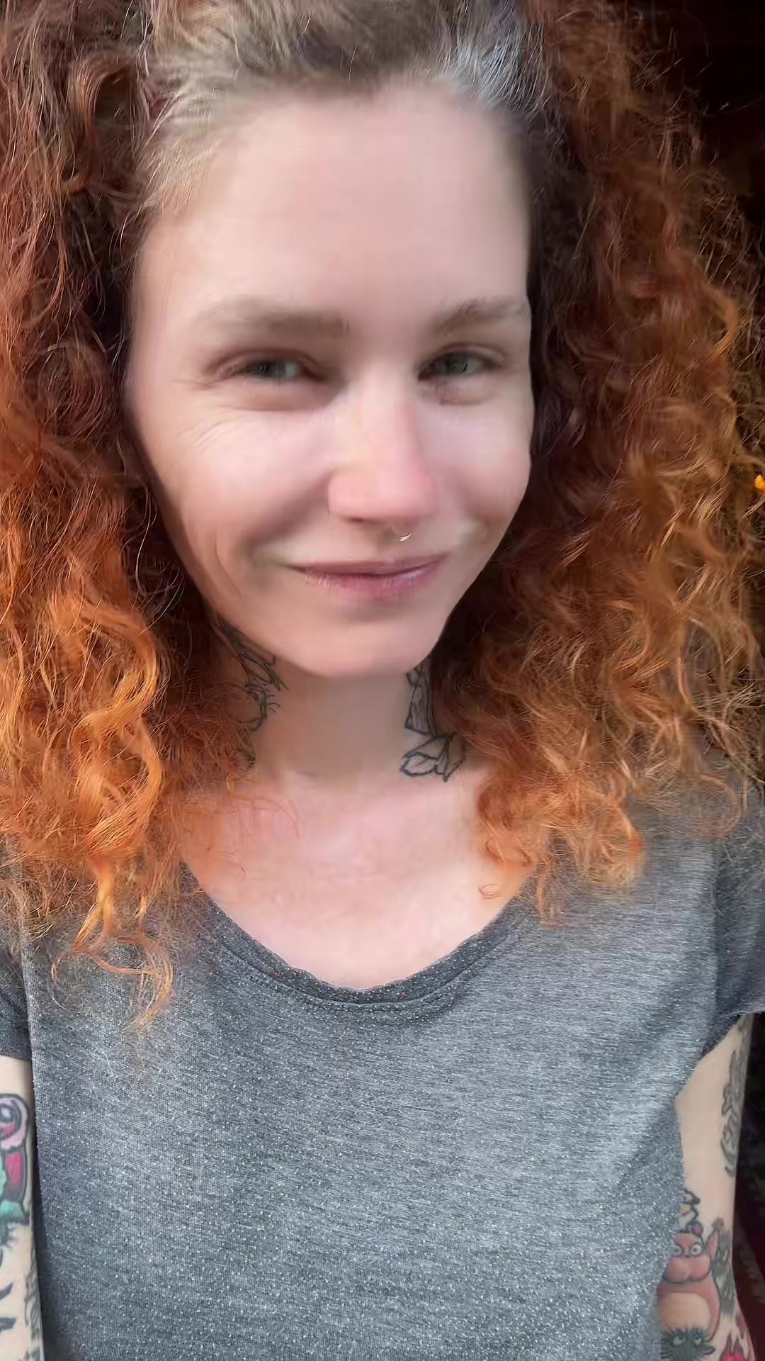 @Curlyhairwithtattoos