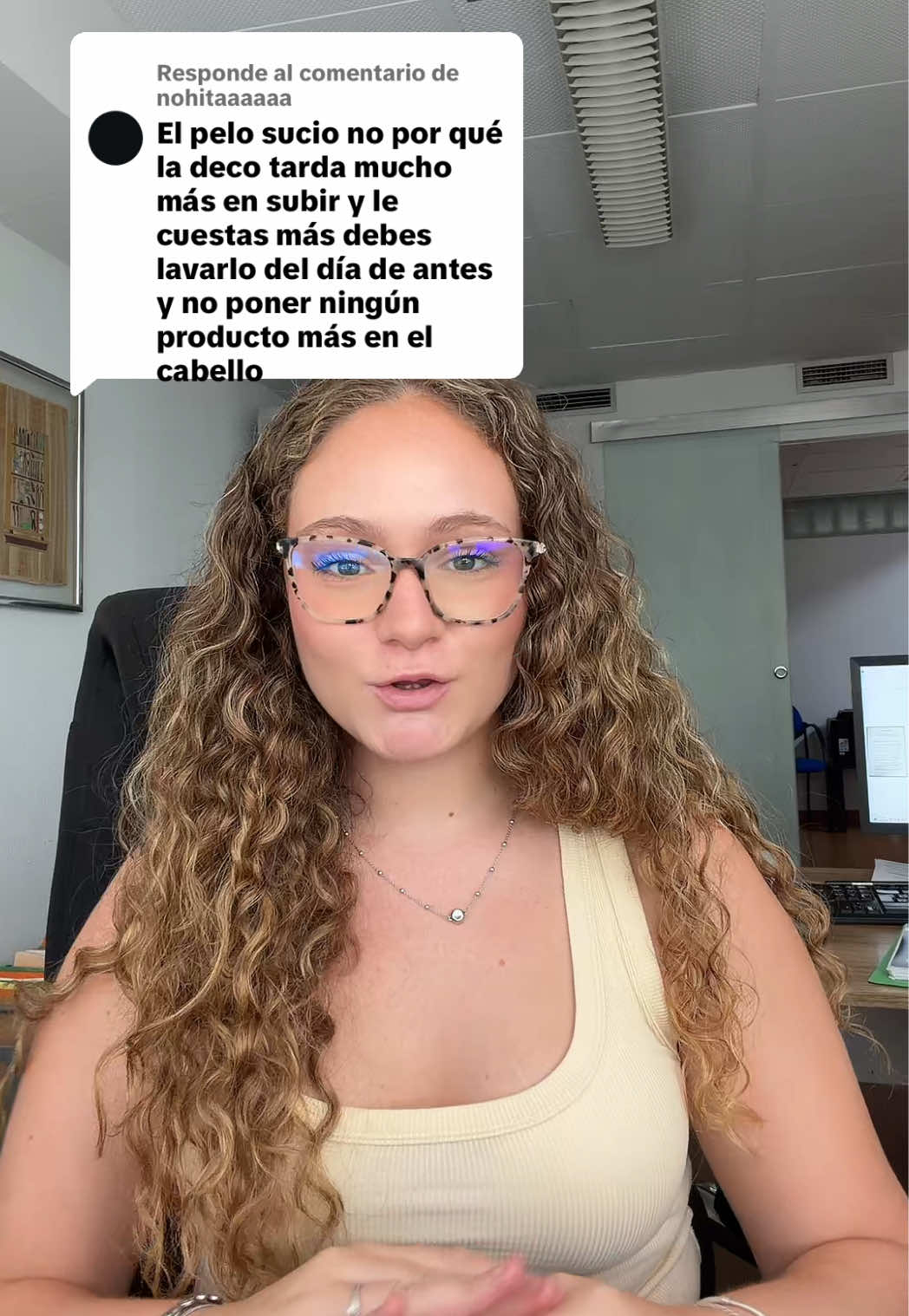 @laruuiz_