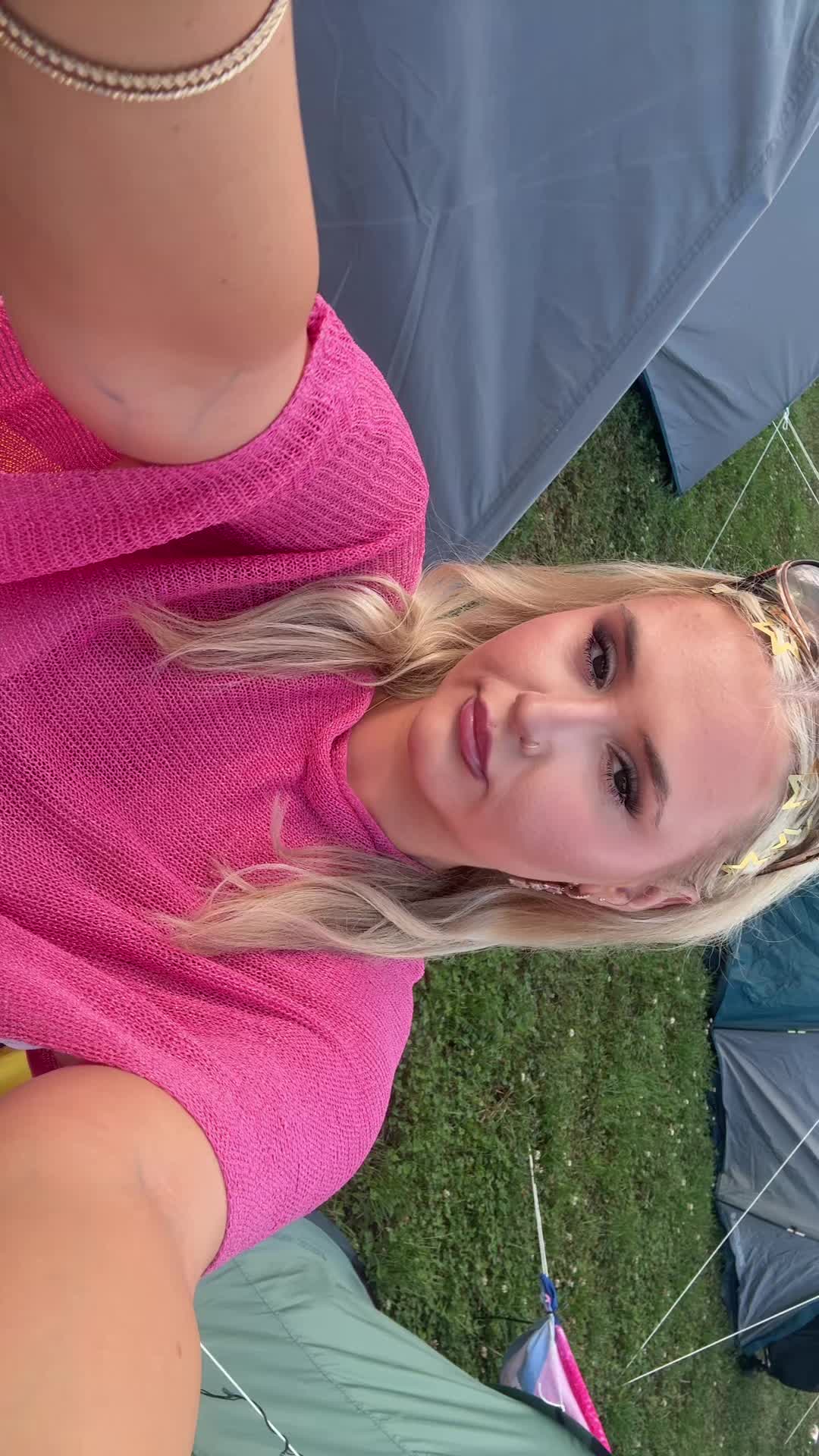 @🥥