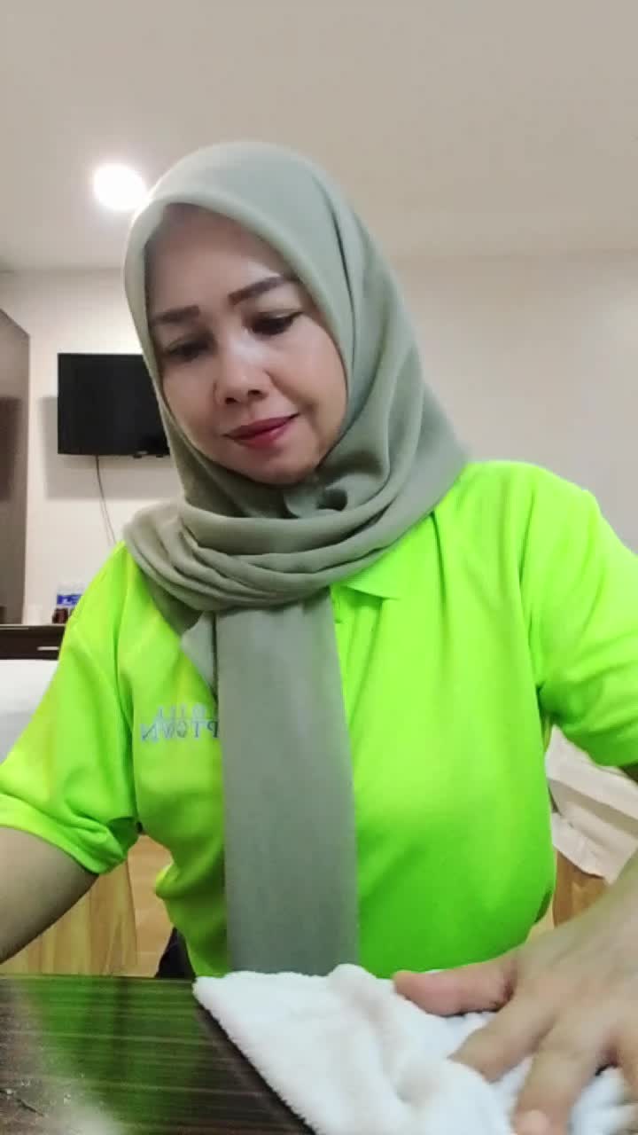 @Bu lurah 😁