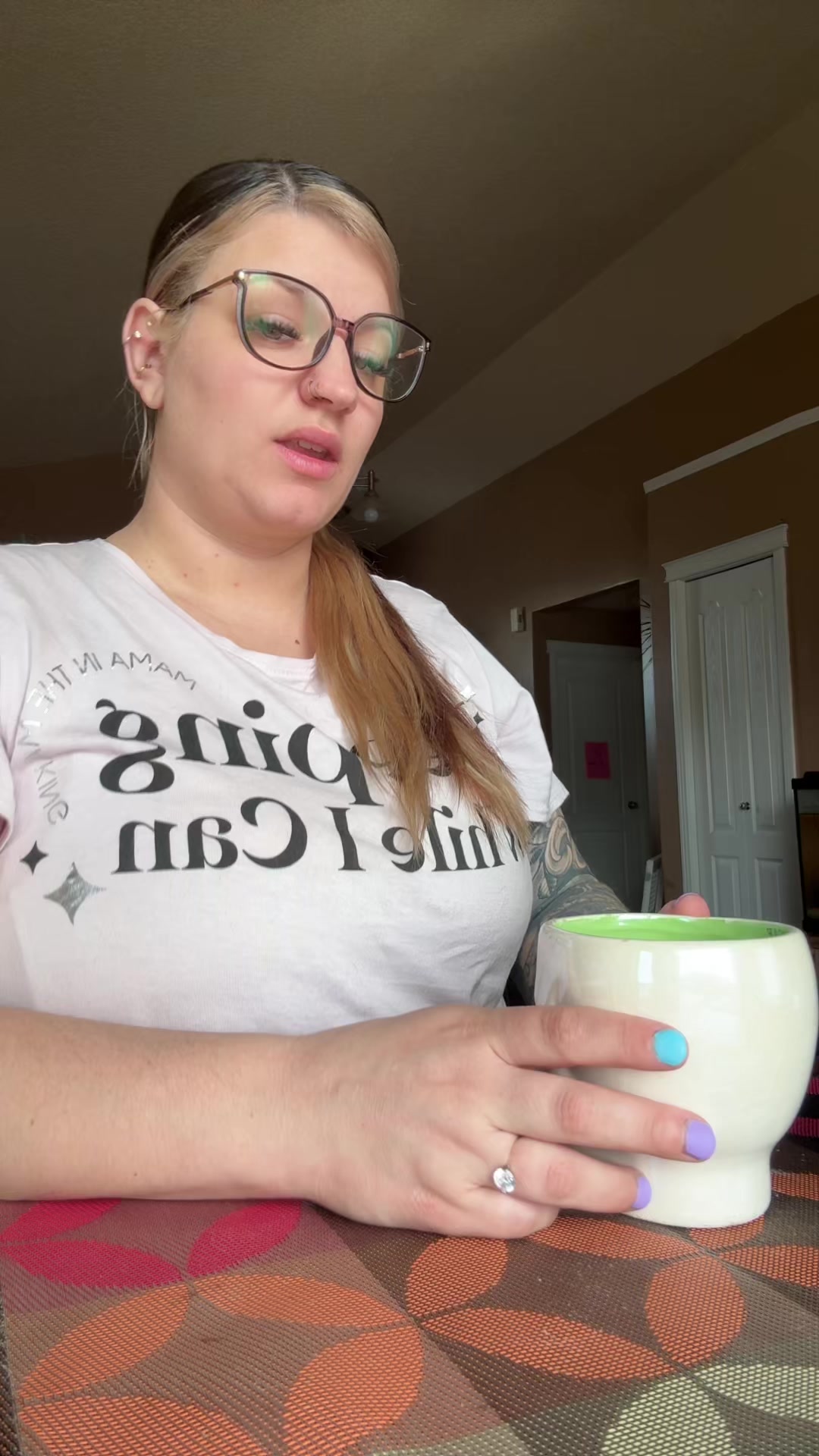 @Momstar