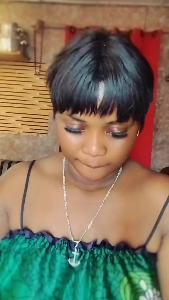@&eacute;meraude Mata