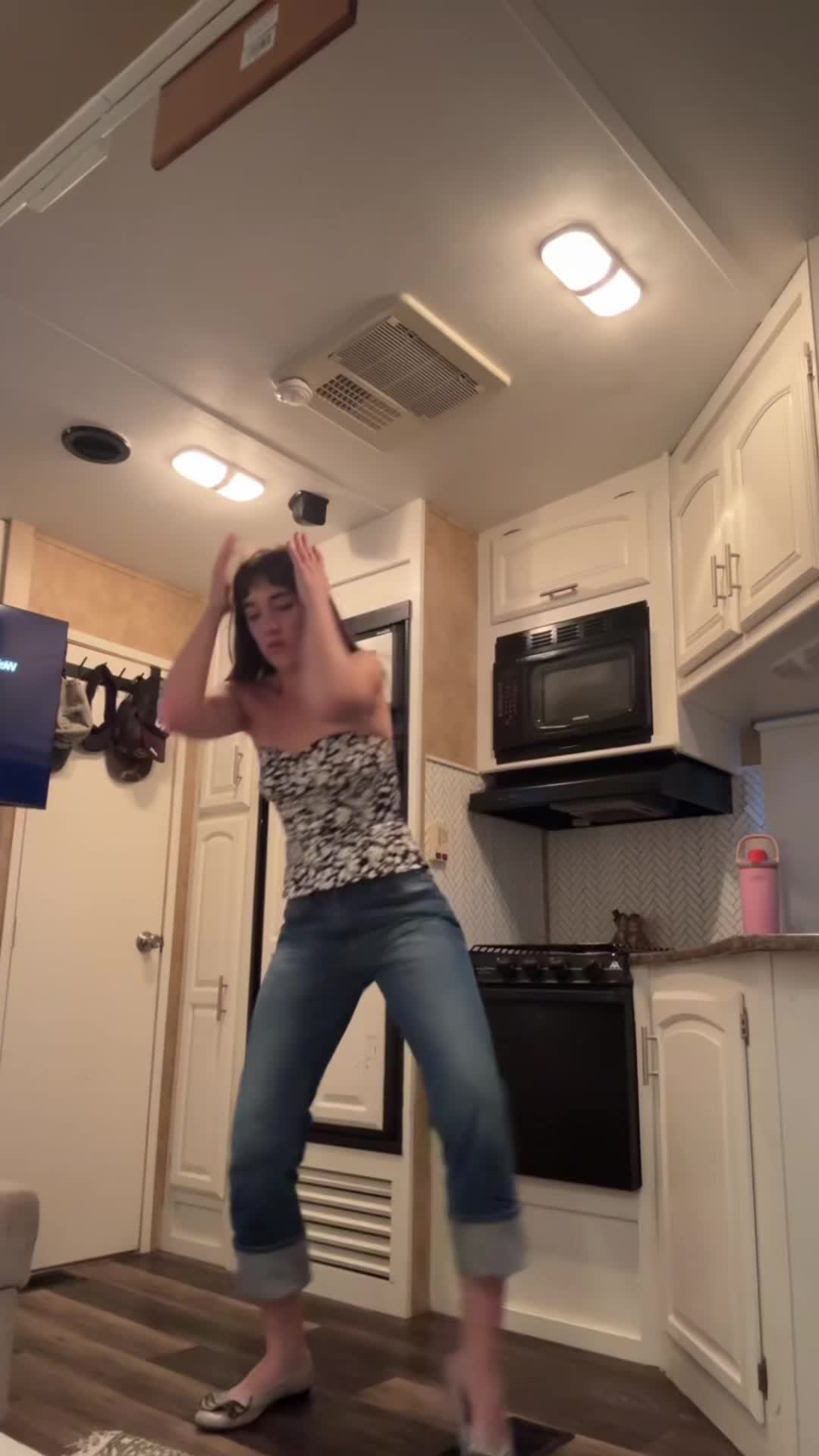 @kiki