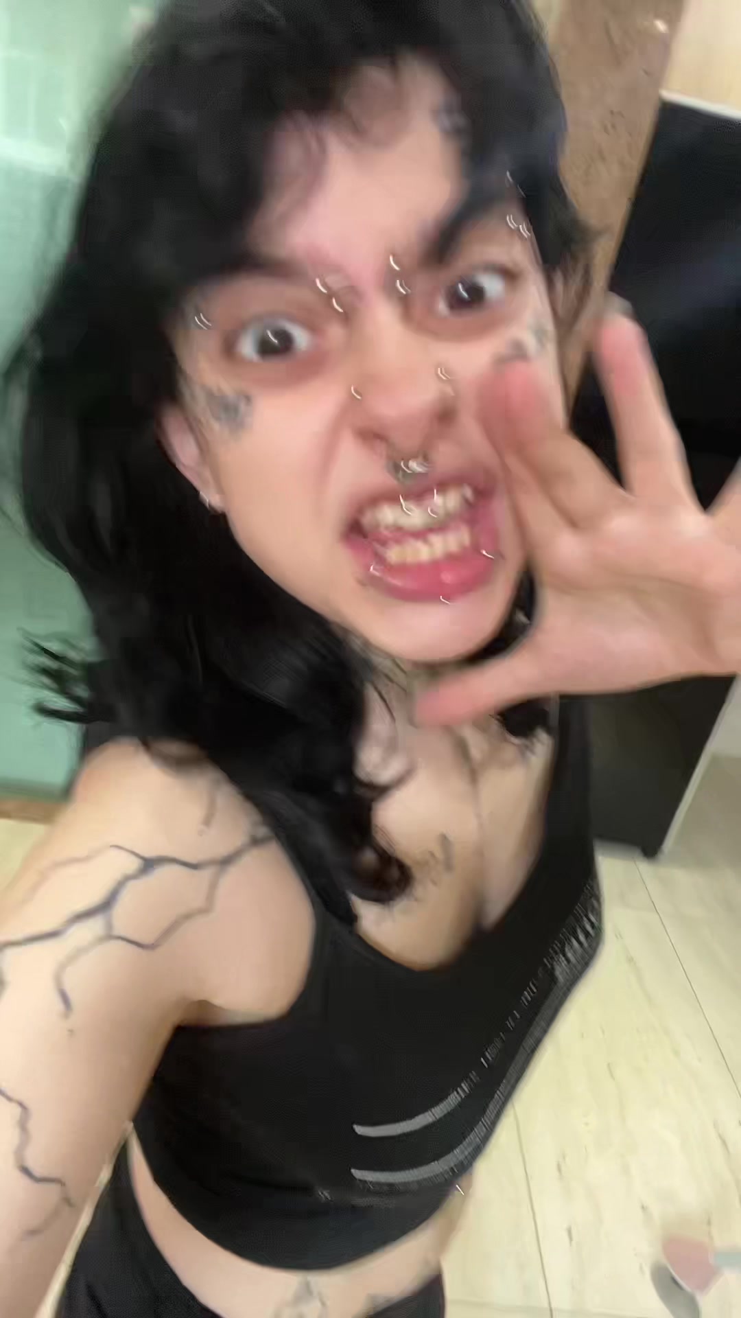 @mamaecaos