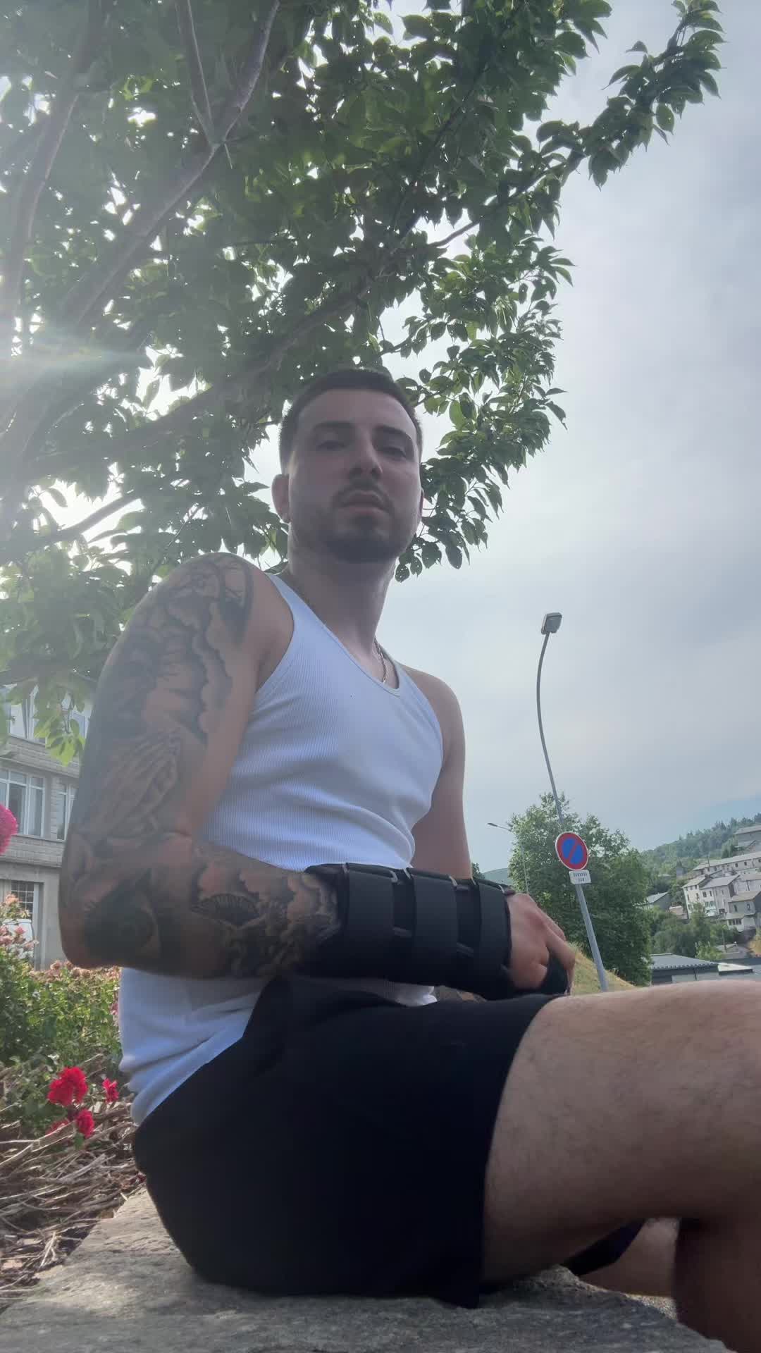 @Alexxxx