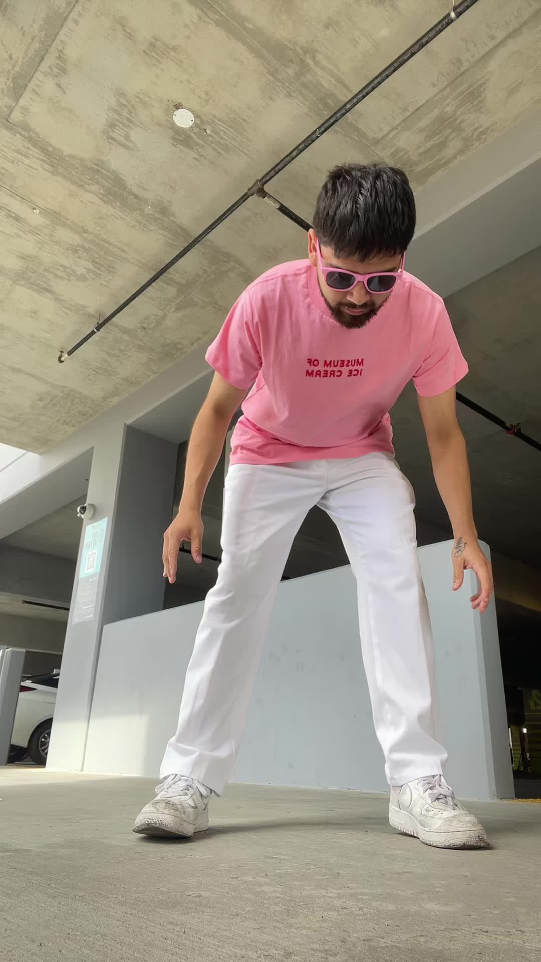 @isaac_dances