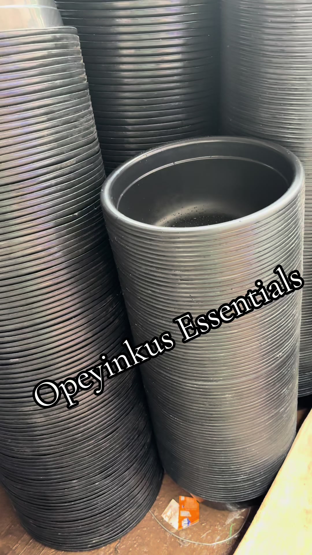 @Wholesale Souvenirs In Idiroko