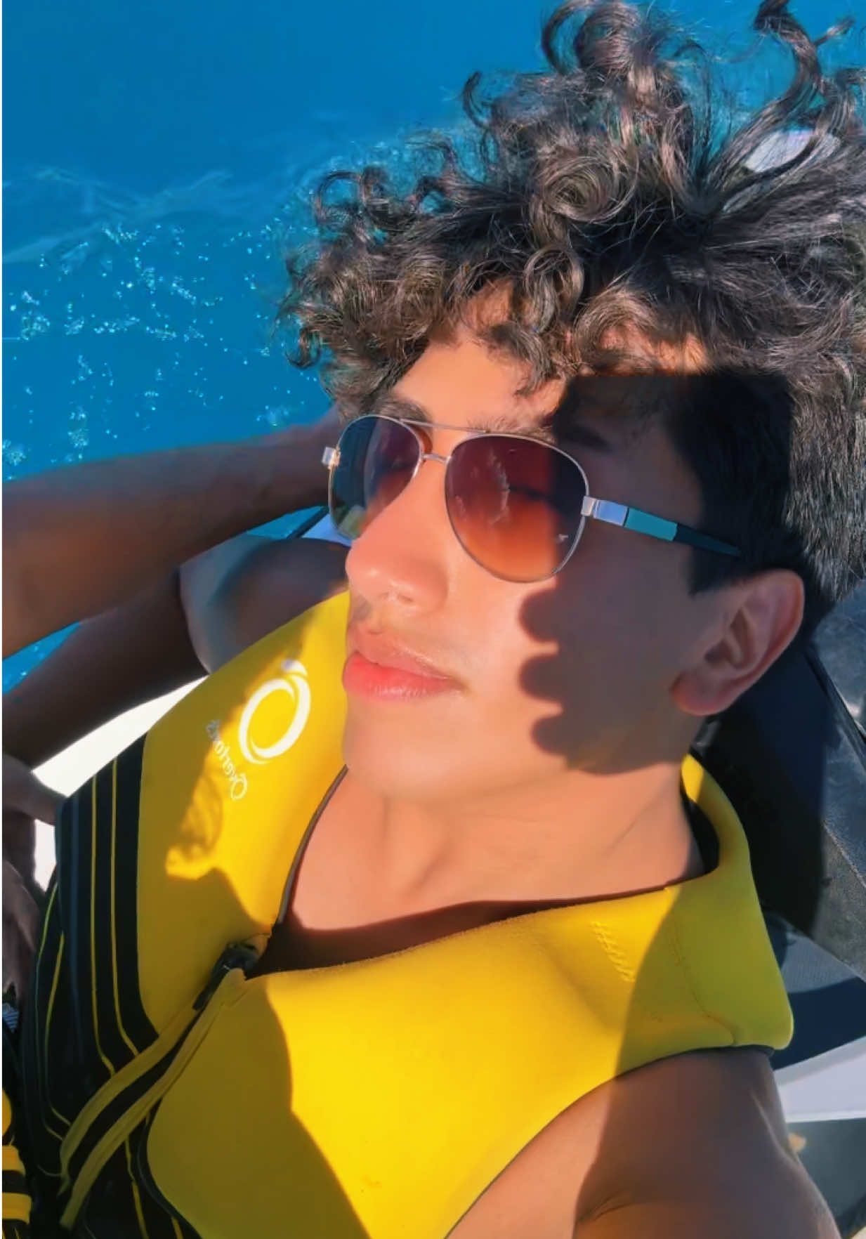 @alejandro