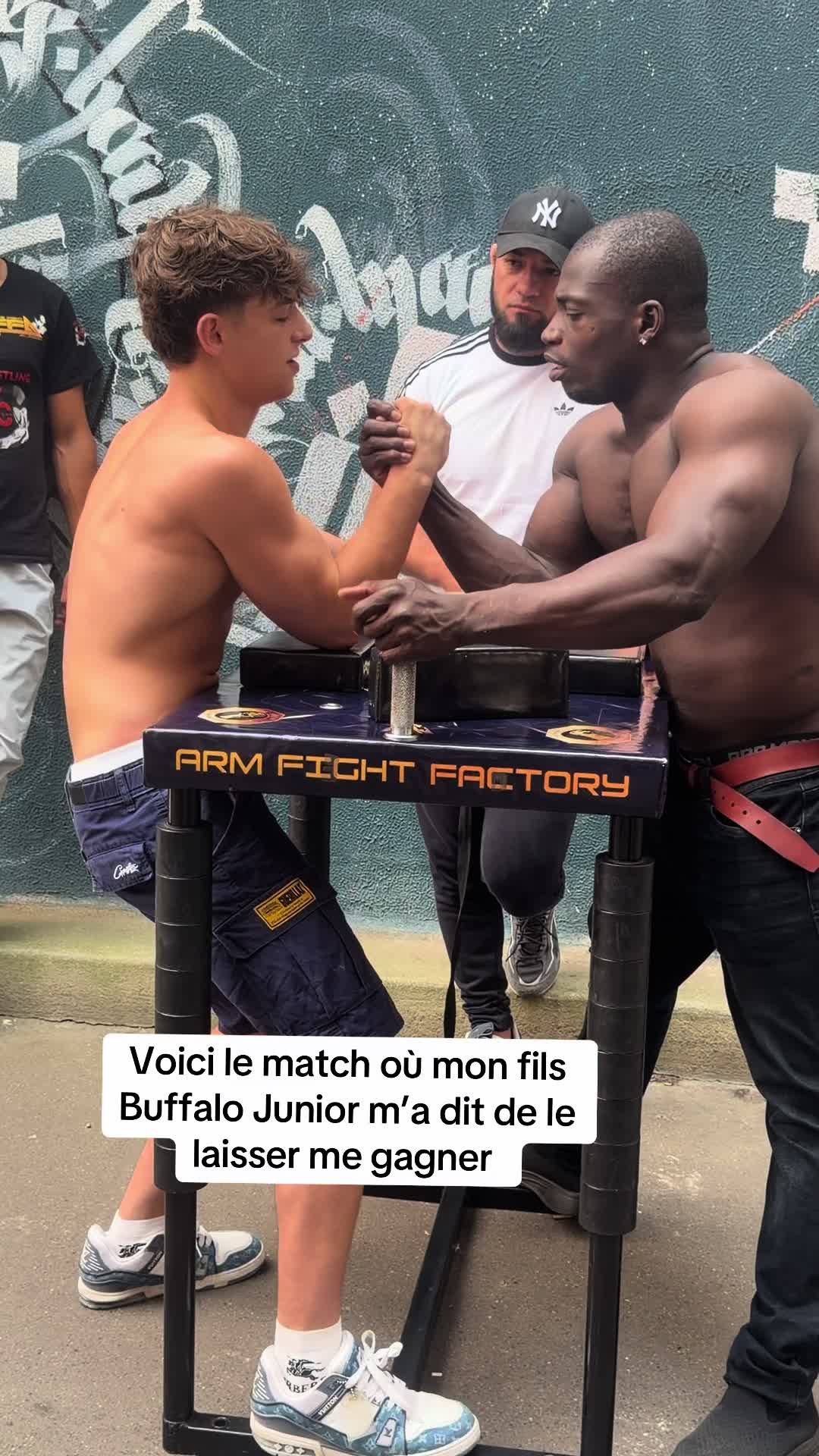 @BLACK_BUFFALO.24🇨🇮🇨🇵