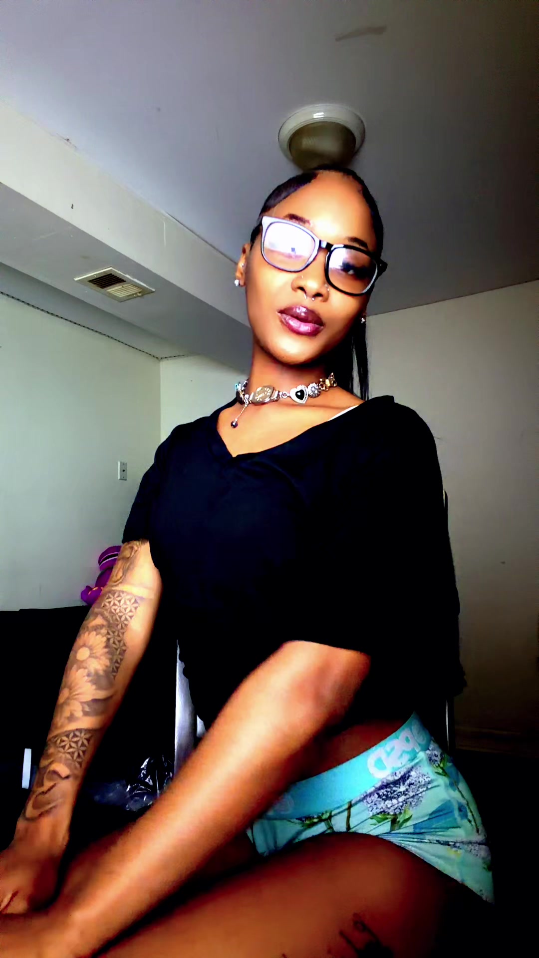 @daniyalashon