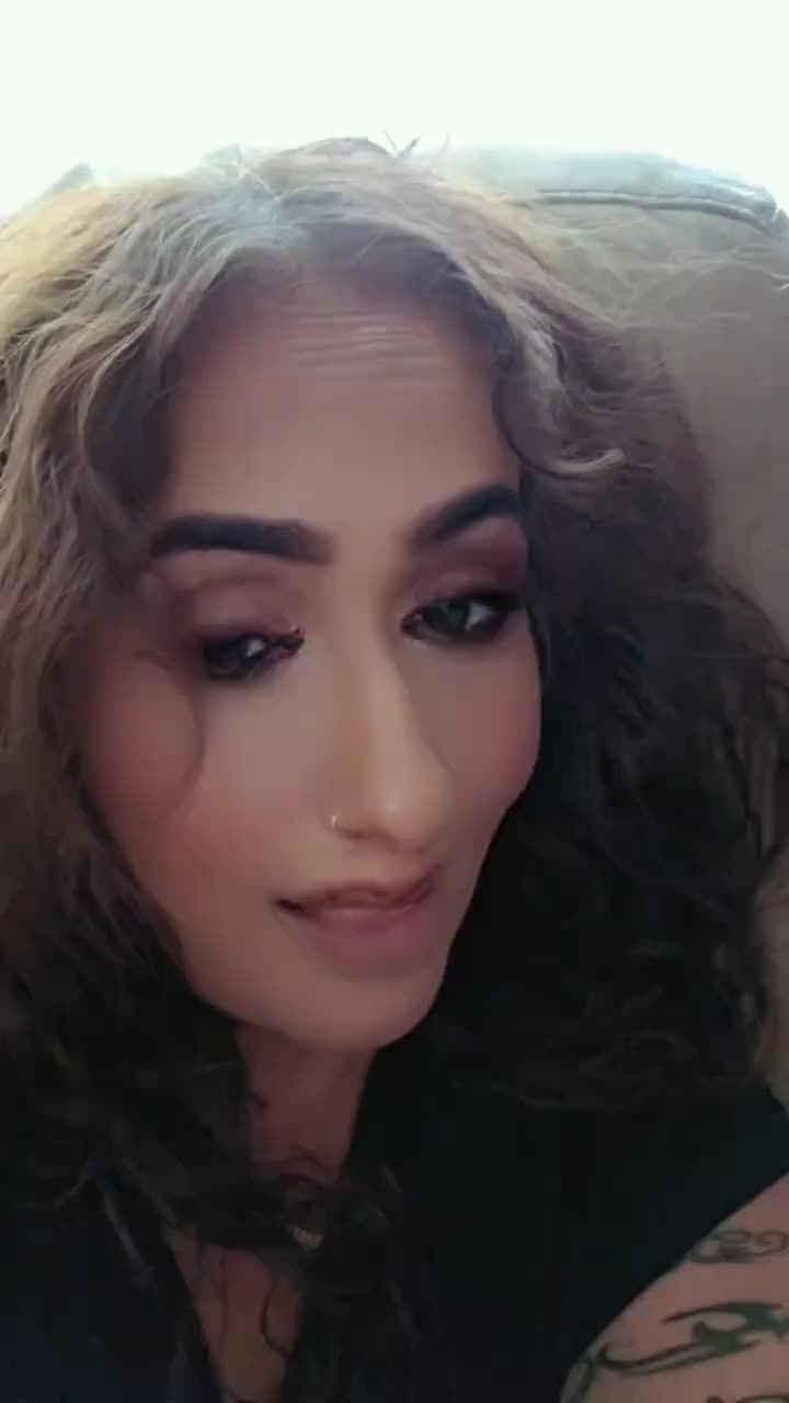 @Sabrina