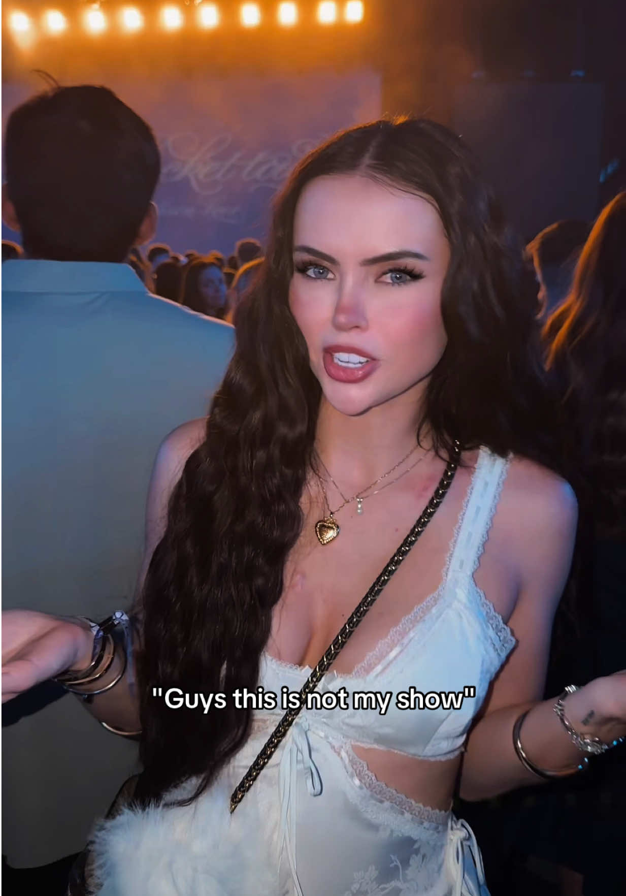 @IVY.