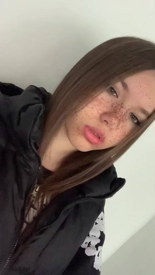 @𝒻ℯ𝓁𝒾𝒸𝒾𝒶_ℴ𝓏𝒶𝓃𝒶