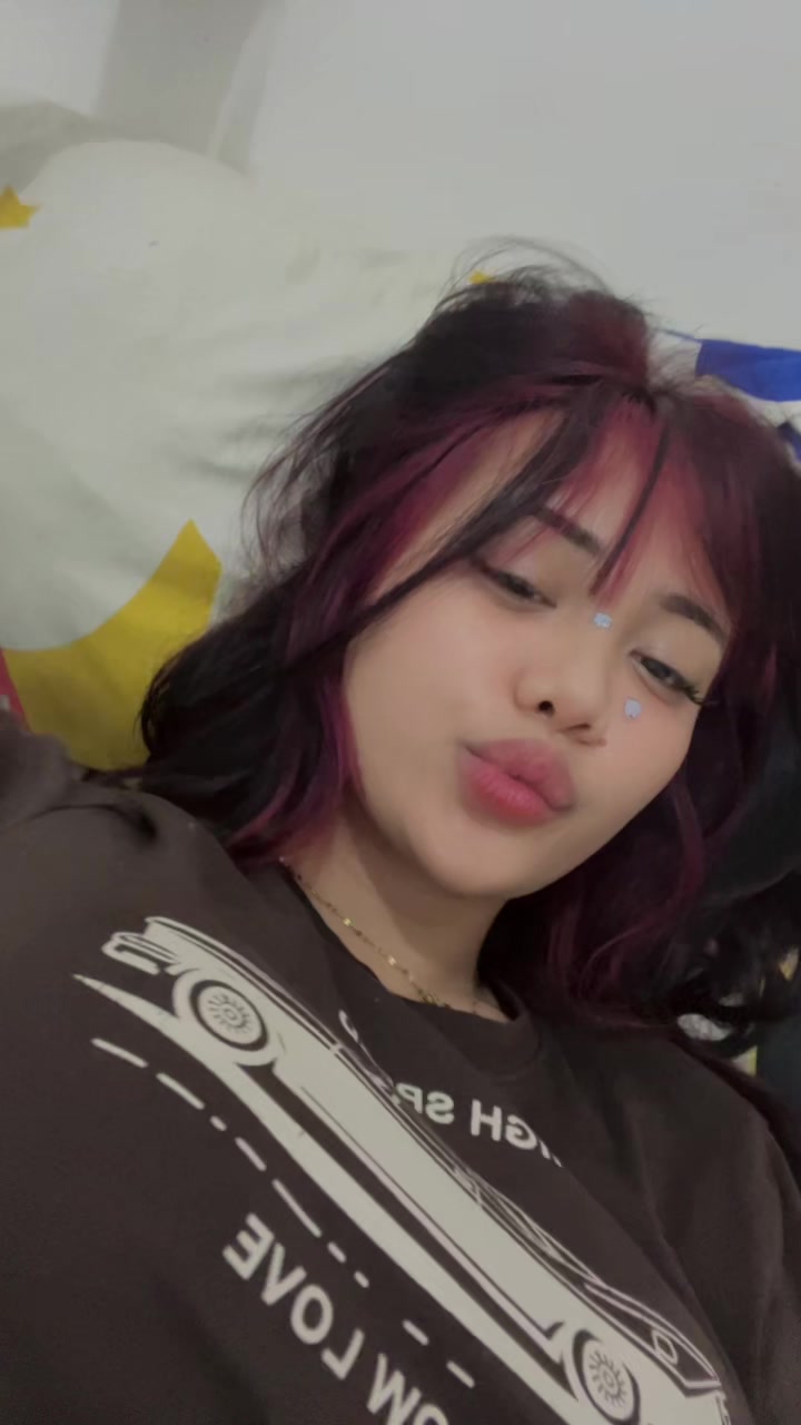 @Nicole