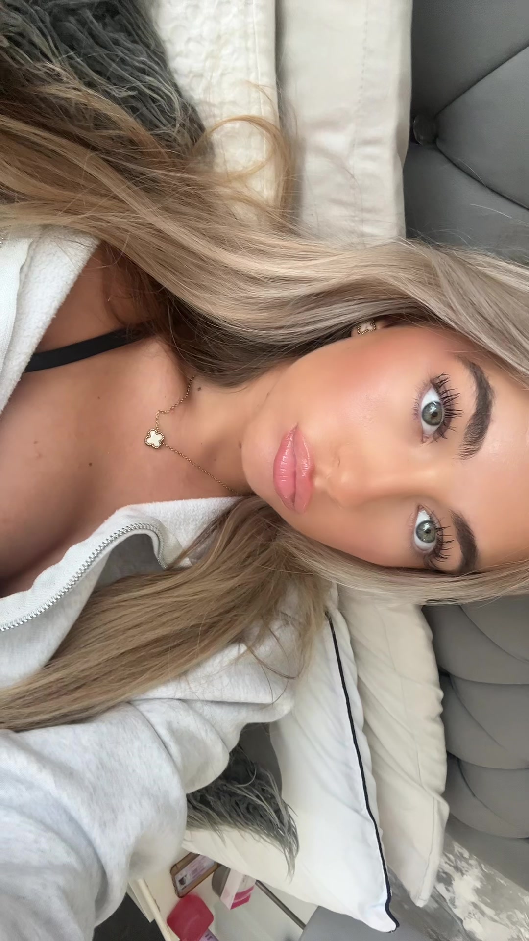 @nicolewestxx