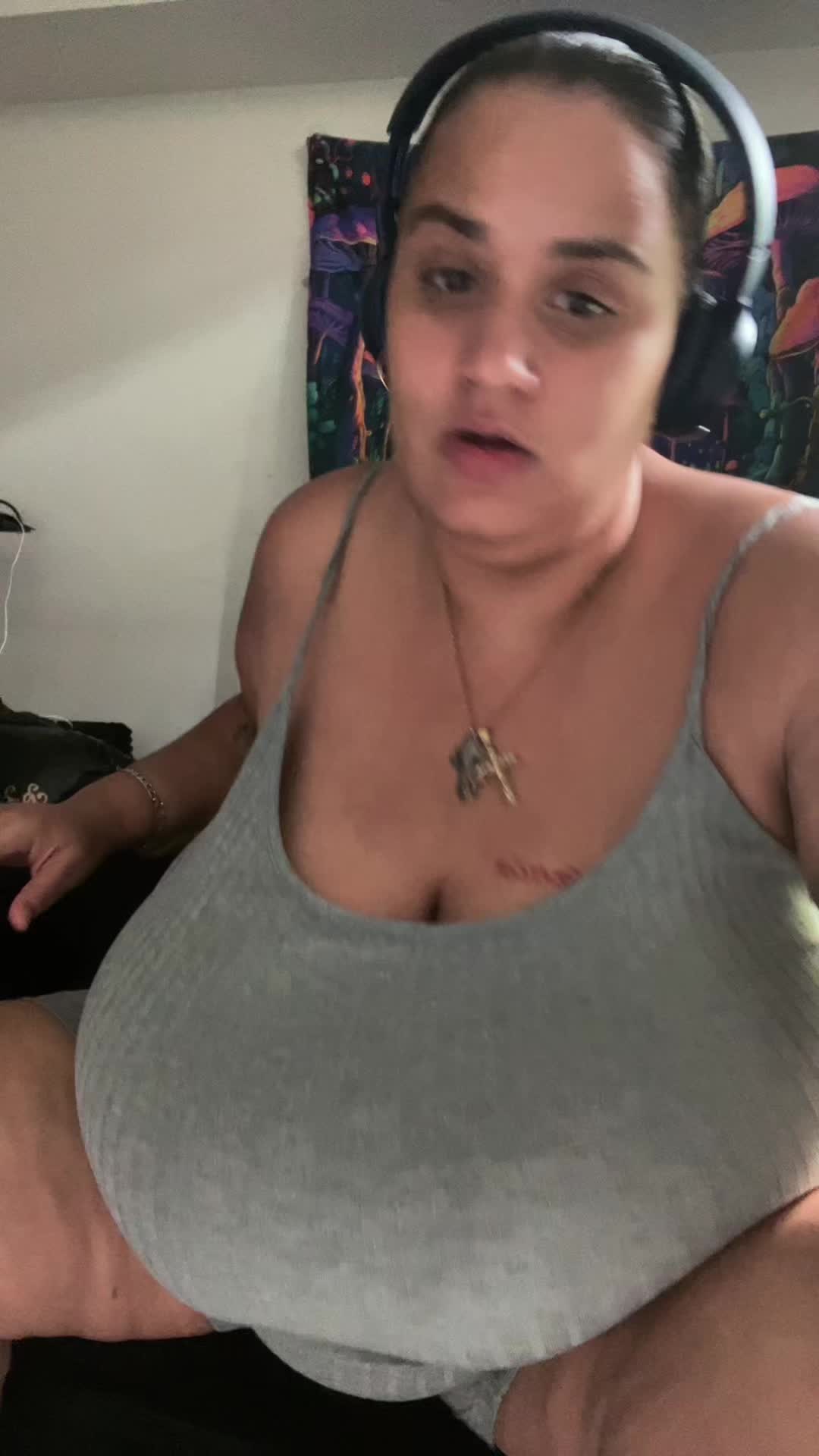 @BigTiTBandIT🤪