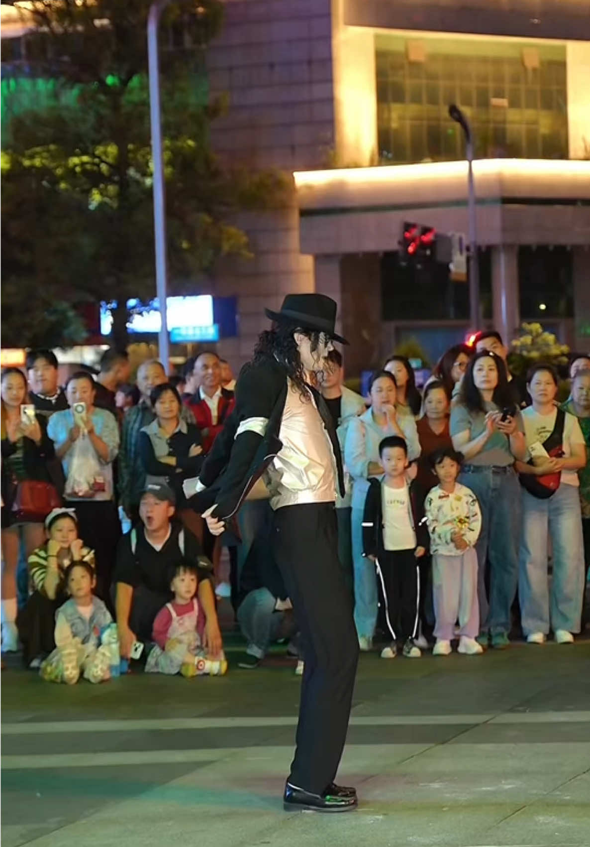 @MichaelJacksonCJ