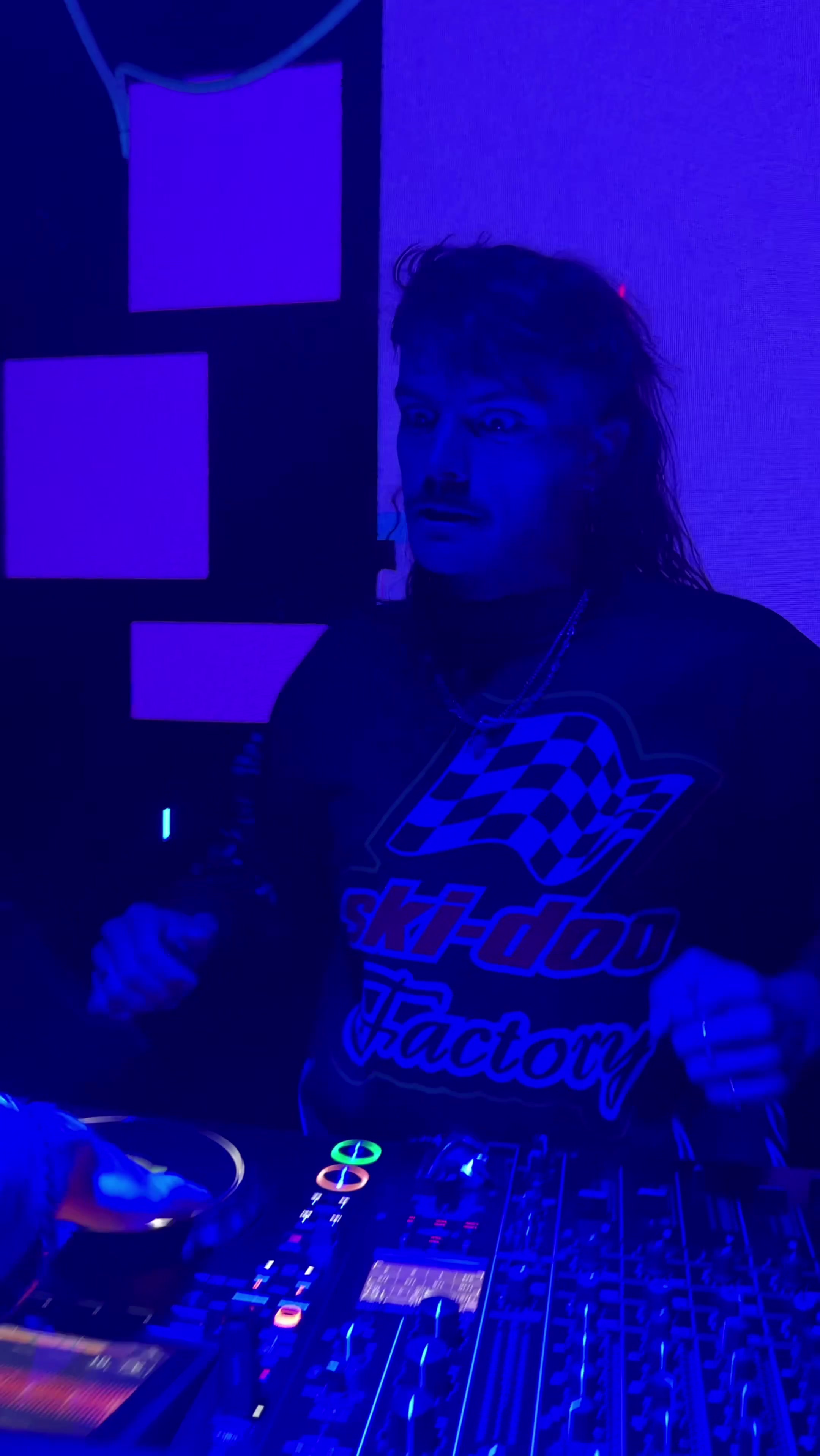 @TEMPO