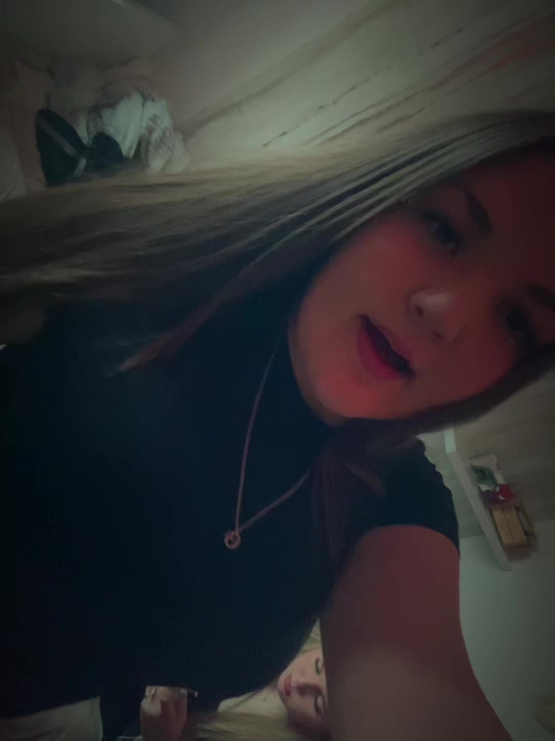 @𝐩𝐨𝐩𝐩𝐲.