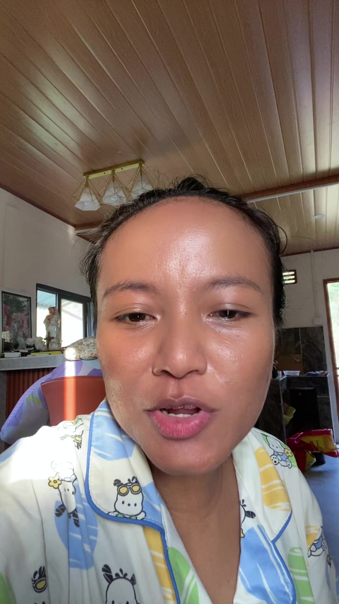 @ViviLau