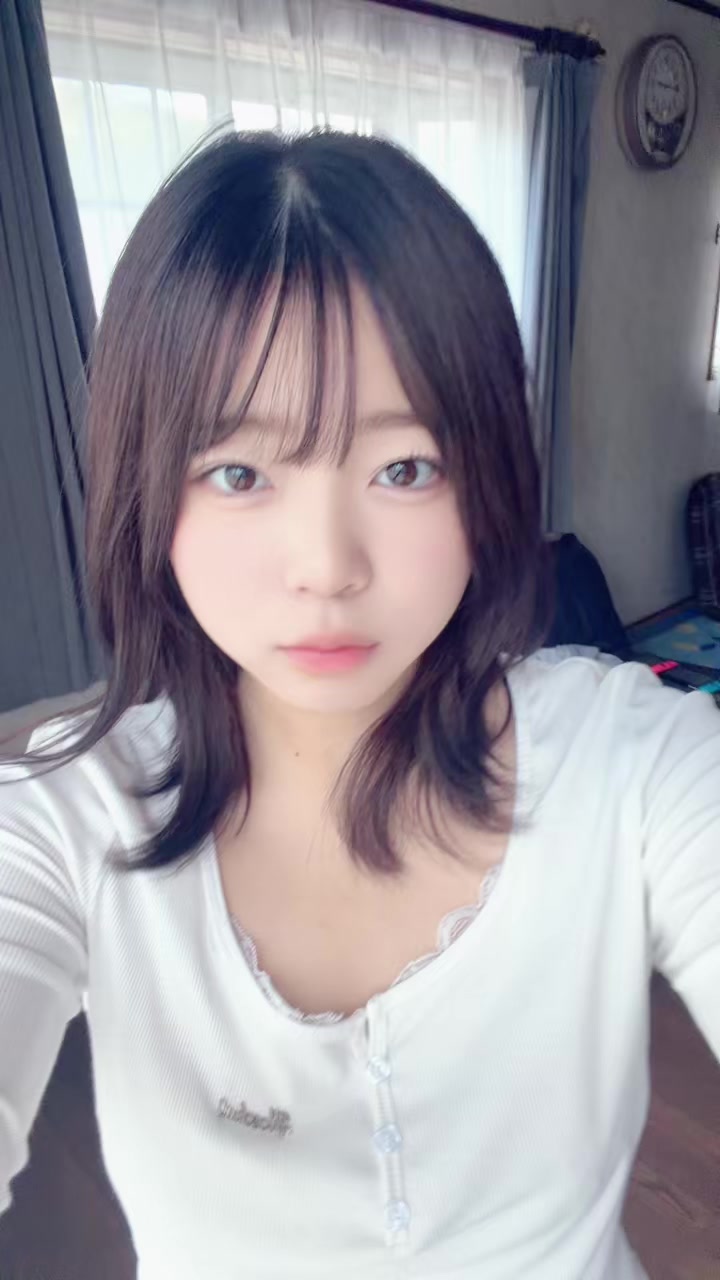@月城 ひな