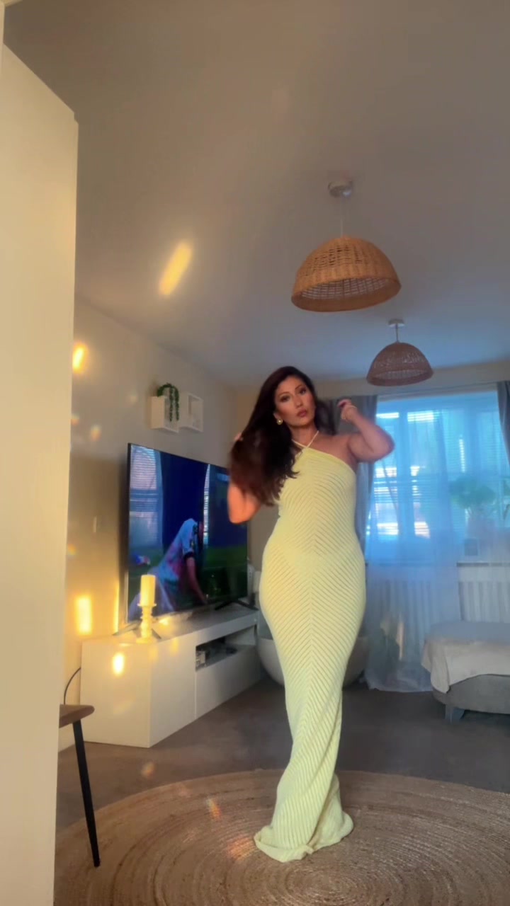 @🦋