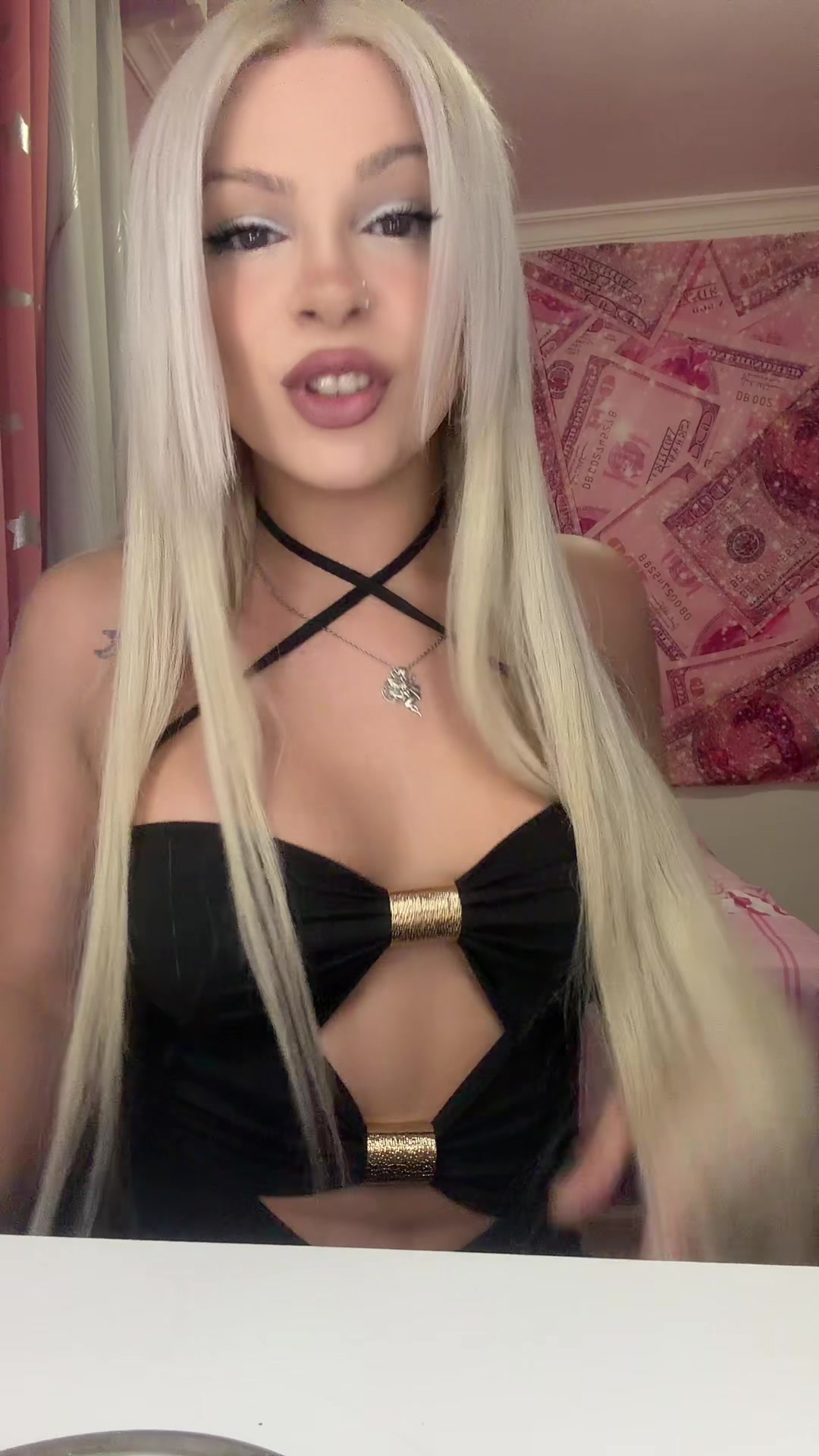 @Daniela tiki tiki